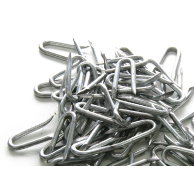 Skoble do mocowania siatki leśnej 100 szt.